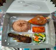 Nasi Minyak Kotak