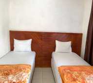 Kamar Homestay (10-12)