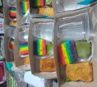 KUE KOTAK